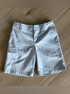 Under Armour Boys Light Gray Cargo Shorts